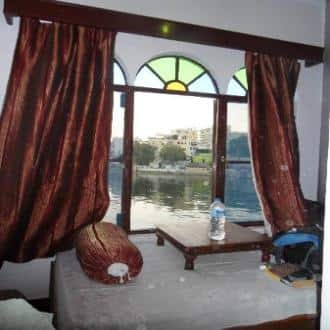 Stay On The Banks Of Lake Pichola, Kota 3